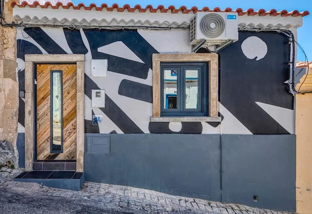 Semesterbostad Casa Da Artista - Stylish House With Plunge Pool And Lush Garden Close To Beach Estômbar