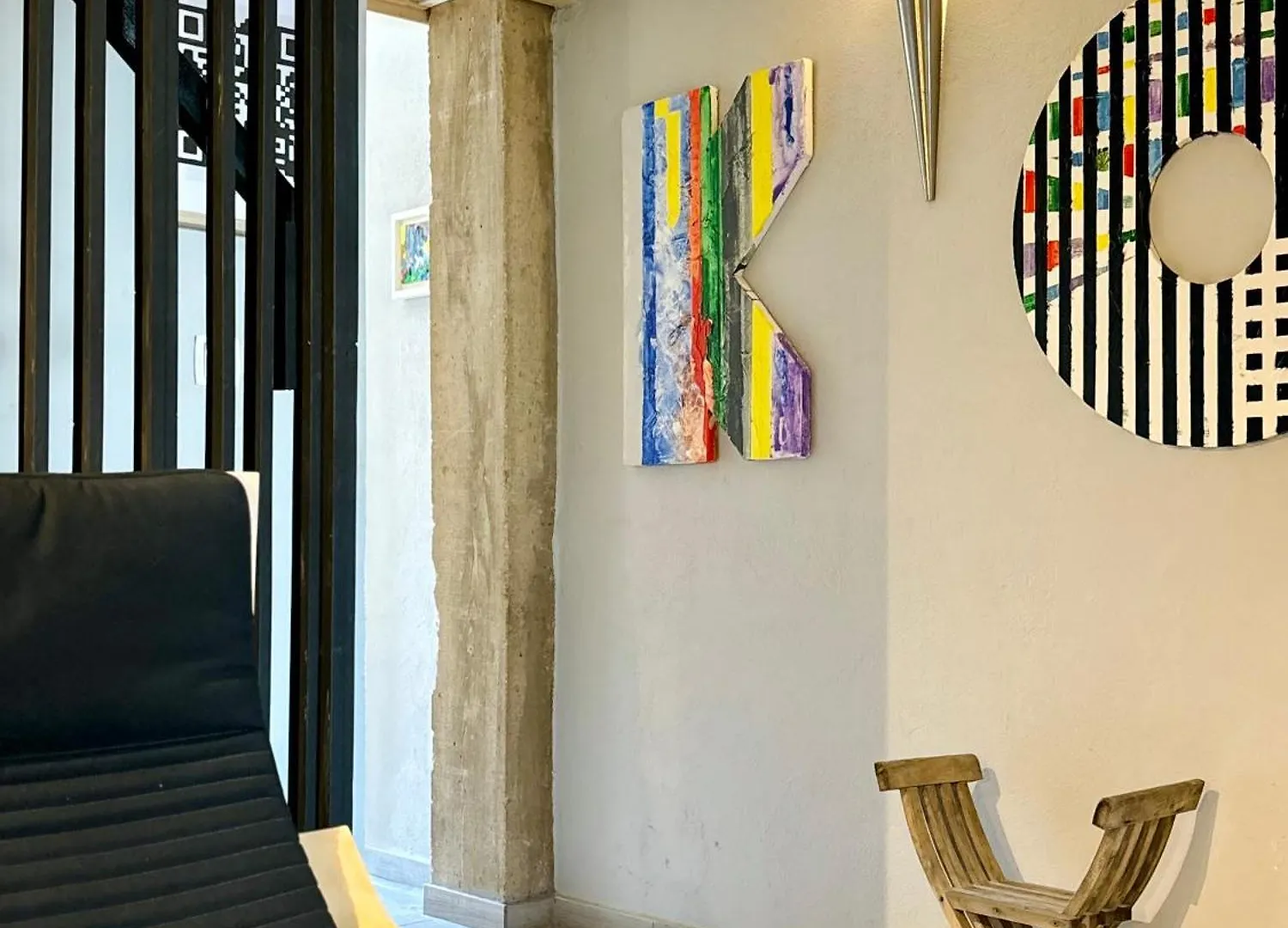 Estômbar Casa Da Artista - Stylish House With Plunge Pool And Lush Garden Close To Beach