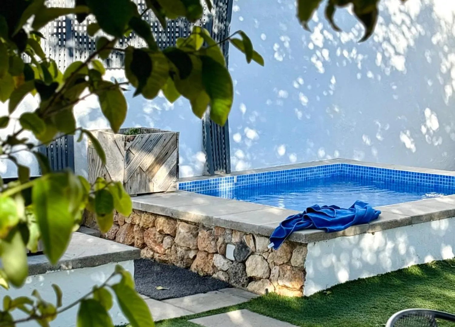 Casa Da Artista - Stylish House With Plunge Pool And Lush Garden Close To Beach Estômbar